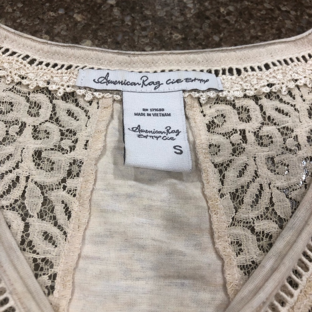American Rag Lace Trim Top Size Small - Picture 3 of 12